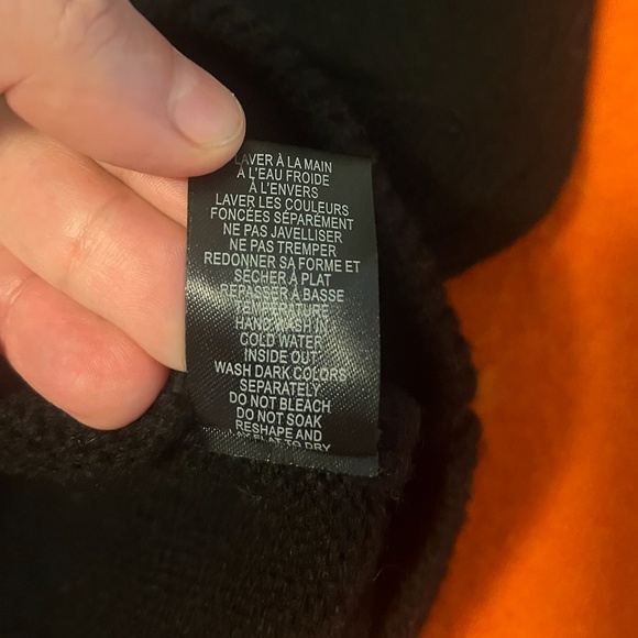 Wool blend black, blue and red floral jacquard sweater NWT - Picture 7 of 10